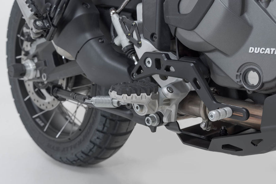 Ducati Desert X 950 [2025] - EVO footrest kit – picture 2