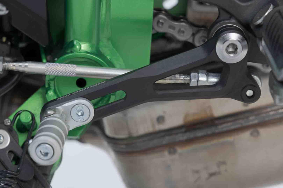 Kawasaki Z 900 RS [2022-2024] - shift lever - picture 5