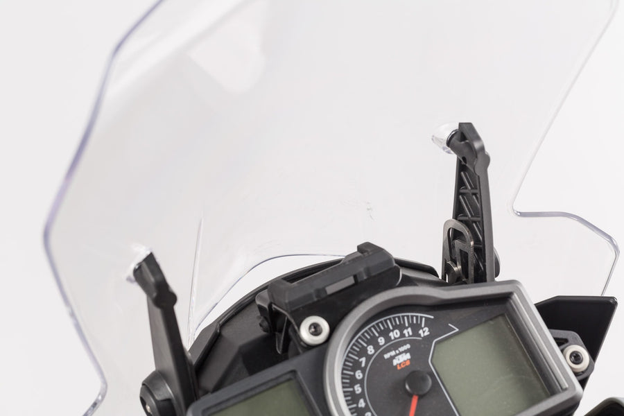 KTM 1050 Adventure [2015-2016] - Navi holder in the cockpit – picture 2