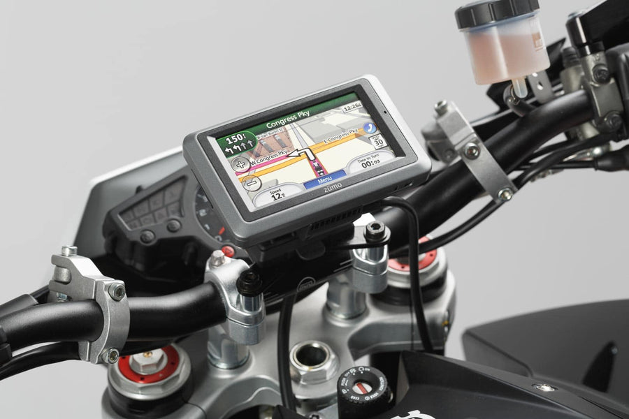 Triumph Street Triple 660 S A2 [2021] - Navi holder on the handlebars - Image 1