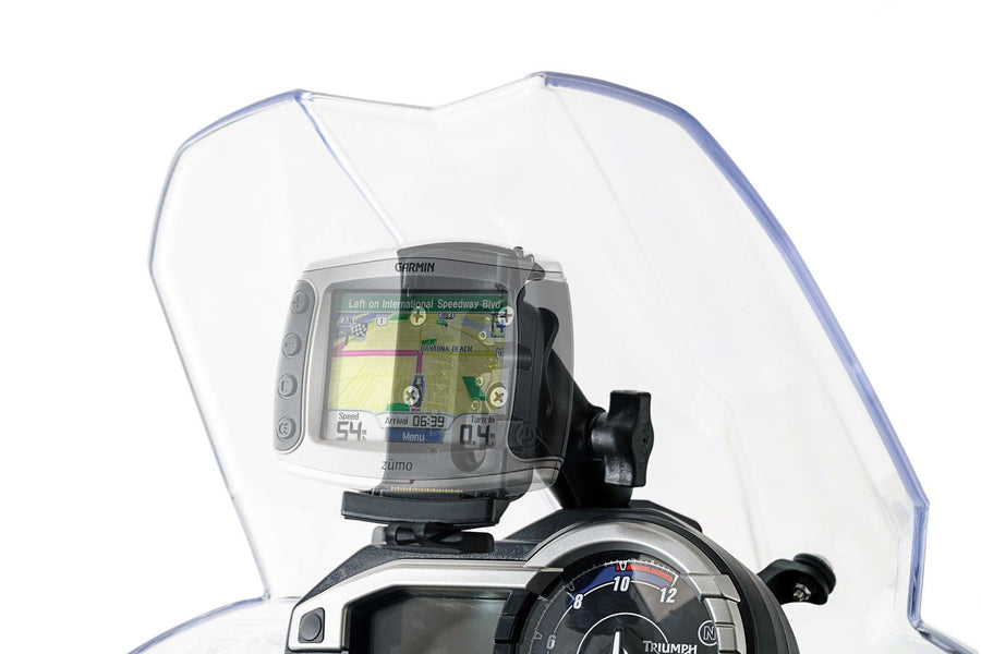 Triumph Tiger 800 XCA [2015] - Navi holder in the cockpit – picture 2