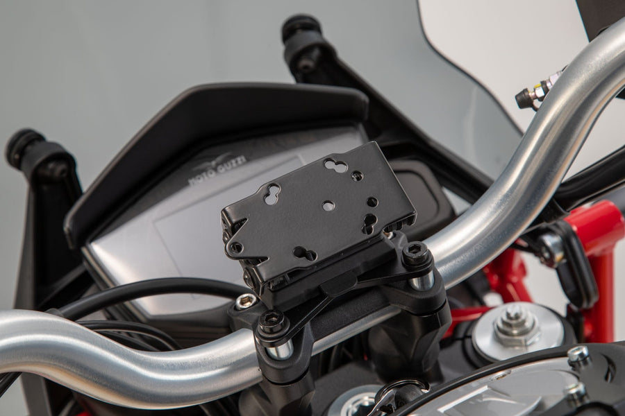 Moto Guzzi V 85 850 TT [2018-2024] - Navi holder on the handlebars – picture 3