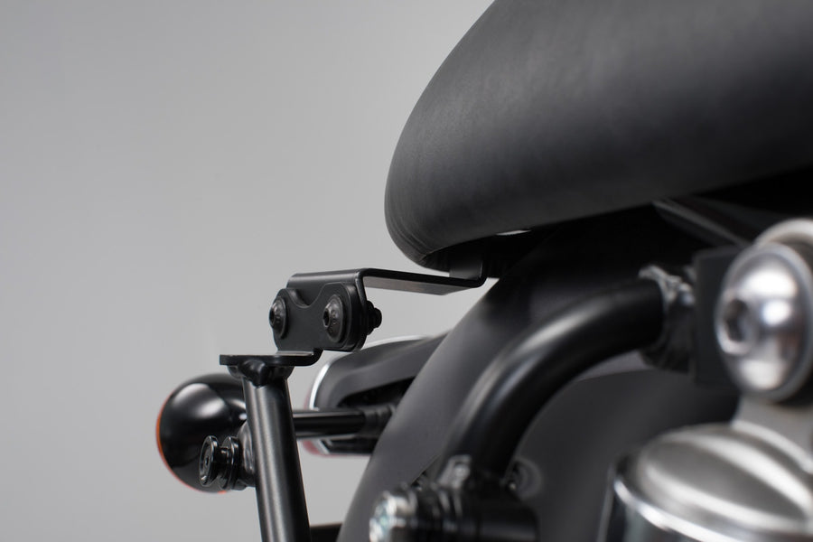 Triumph Bonneville 900 T 100 [2022-2026] - Adapter for SLC/V-LOC side carrier right – picture 2