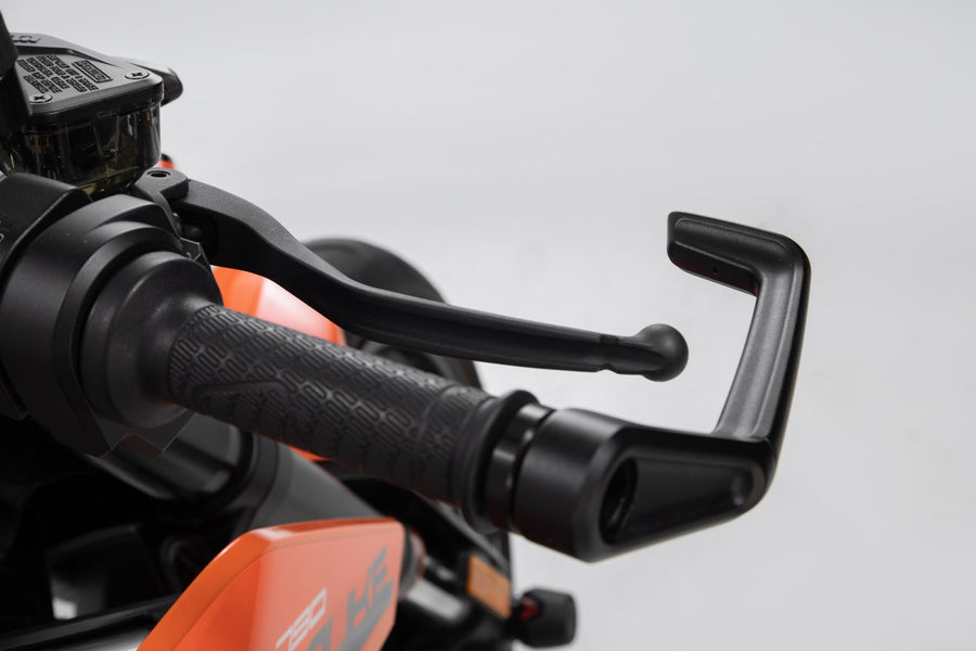 KTM 890 Duke L [2021] - Lever guards - Picture 7