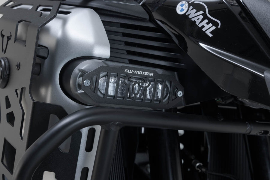 BMW R 1300 GS Adventure [2024-2026] - Protection for additional headlights – Figure 4
