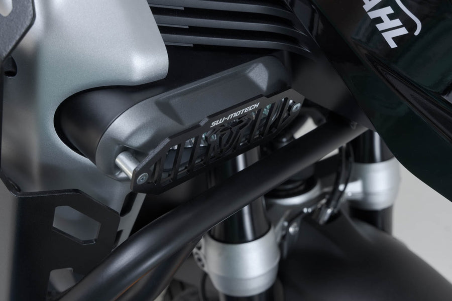 BMW R 1300 GS Adventure [2024-2026] - Protection for additional headlights – Figure 5