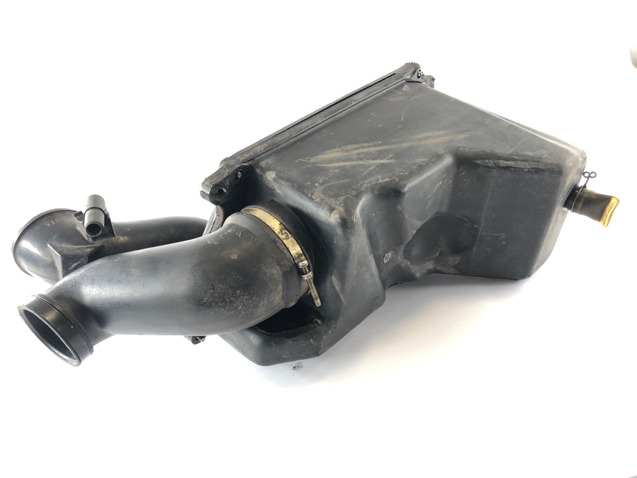 Yamaha YFM 350 Warrior 3GD [2003] - Air filter box Airbox with crack