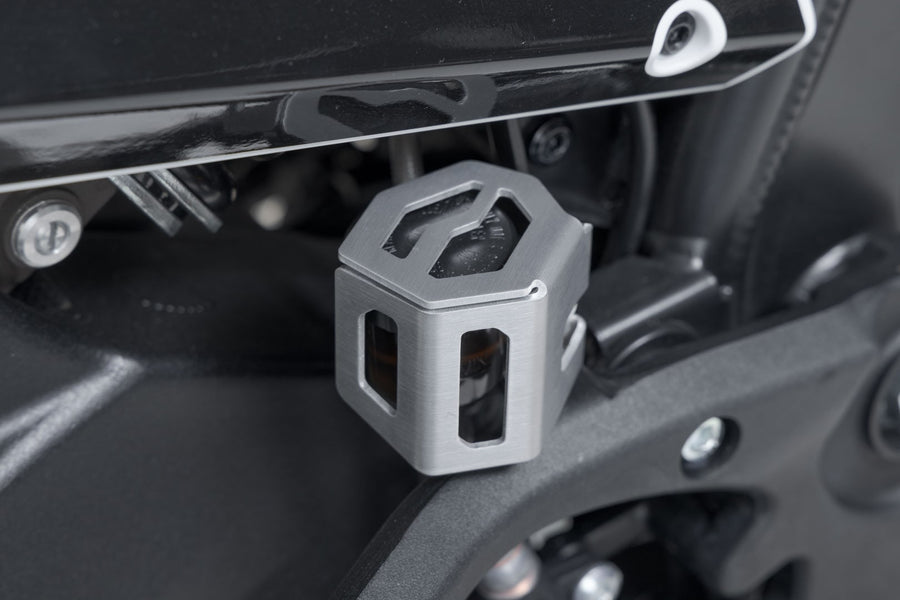 KTM 890 SMT [2023-2024] - Bremsflüssigkeitsbehälter-Schutz – Bild 4