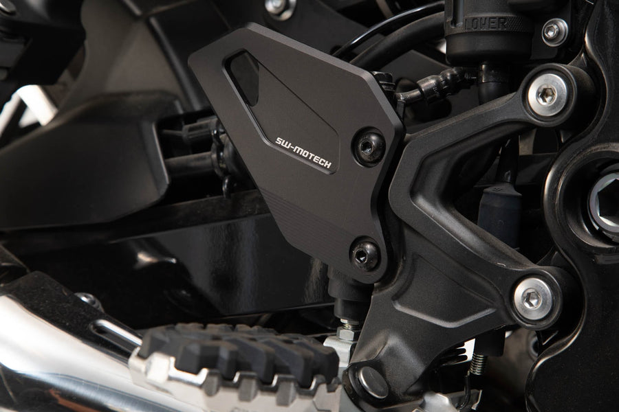 Kawasaki Z 900 RS [2020-2024] - Heel protection – picture 3